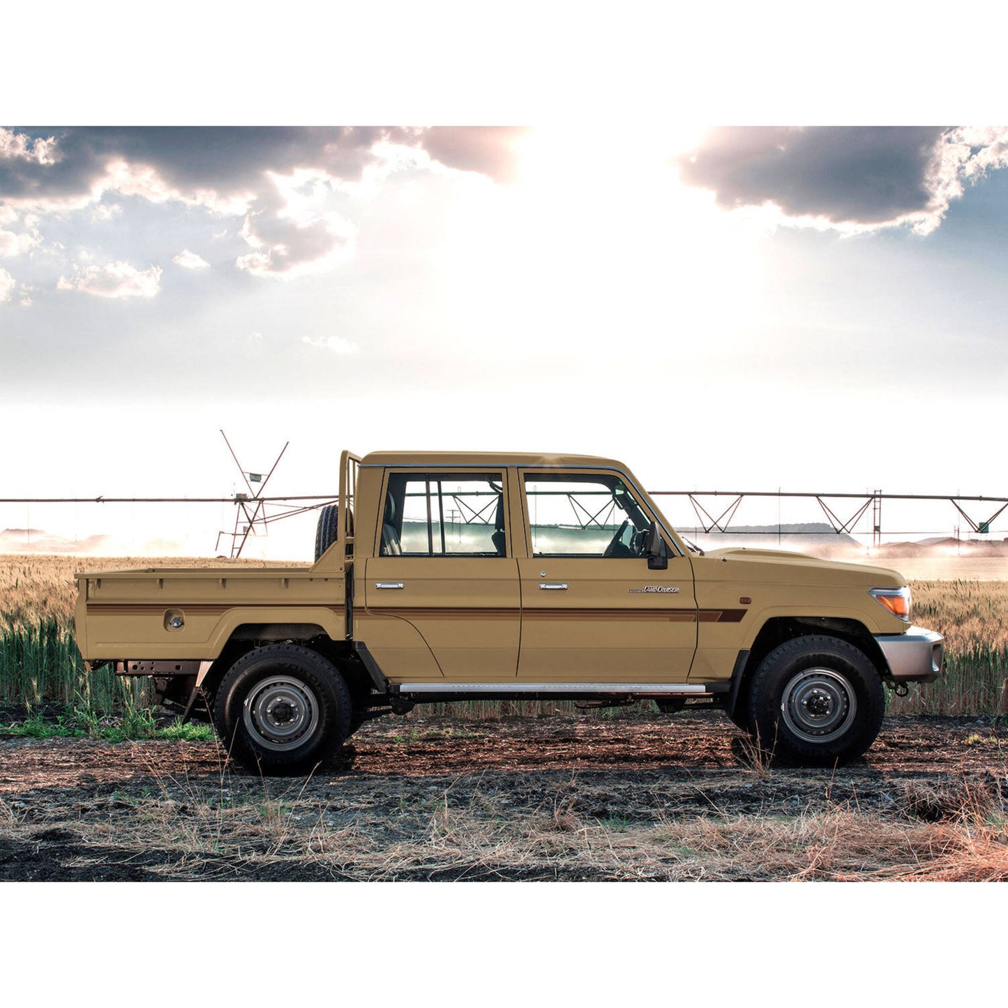 Decal Body Stripe Kit (Broome Lite) - 79 Series Dual Cab (2012-)