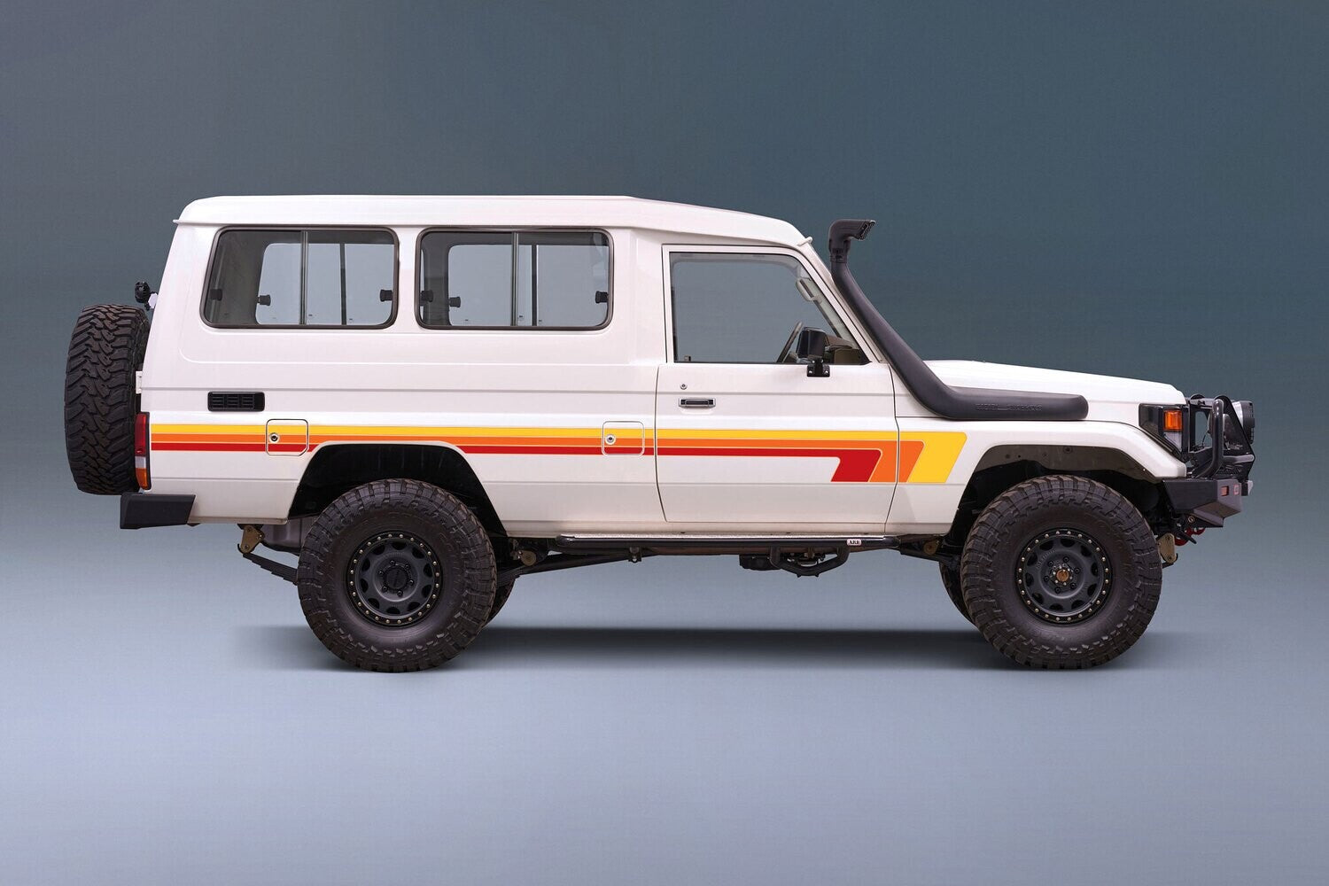 Ballina body stripes kit - J75 Series Toyota Land Cruiser Troop Carrier Sunrise Inverted vehicle