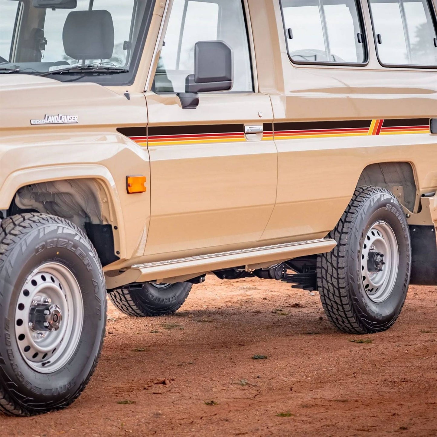 Decal Body Stripe Kit (Mount Isa) - 78 Series Troop Carrier (1999-)