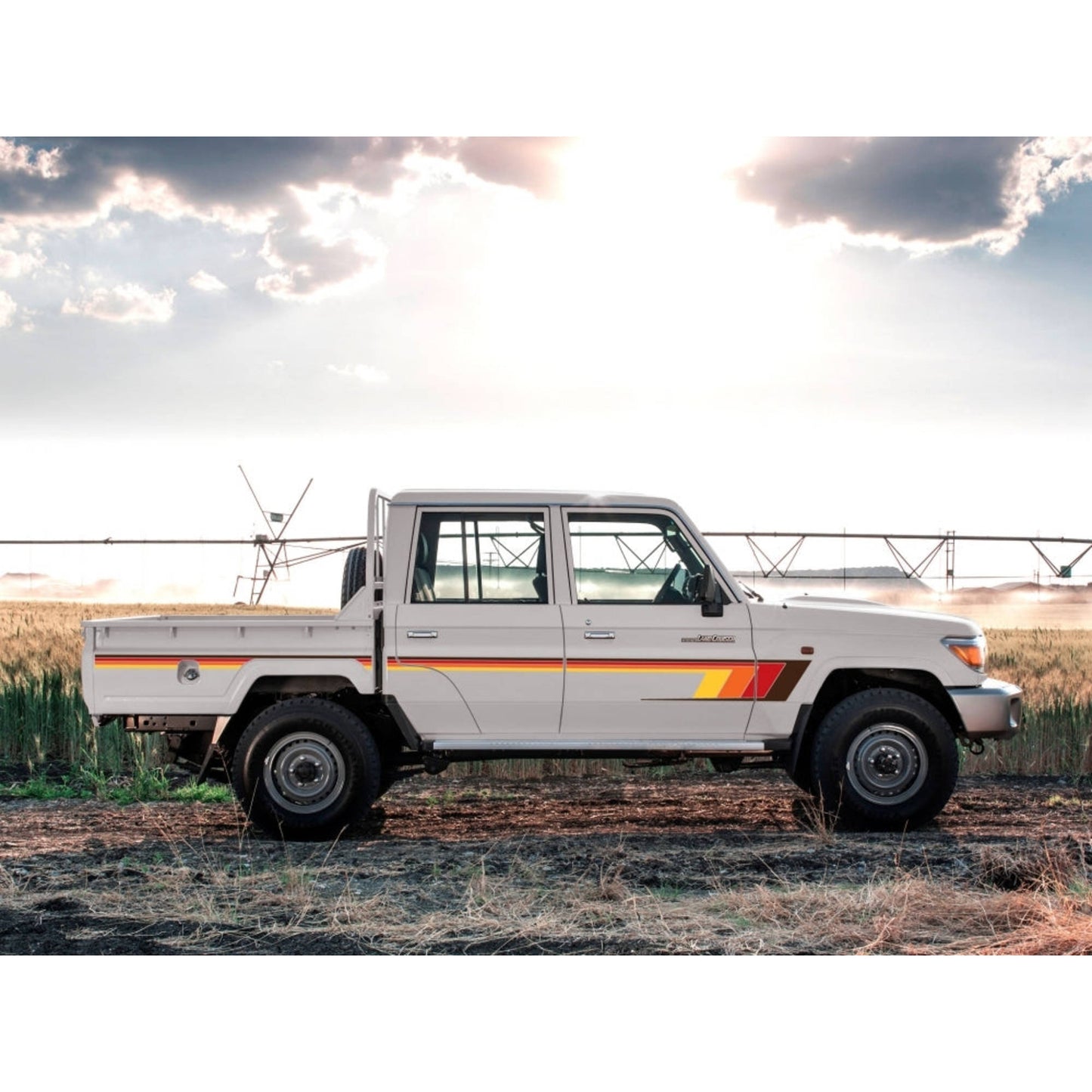 Decal Body Stripe Kit (Broome) - 79 Series Dual Cab (2012-)