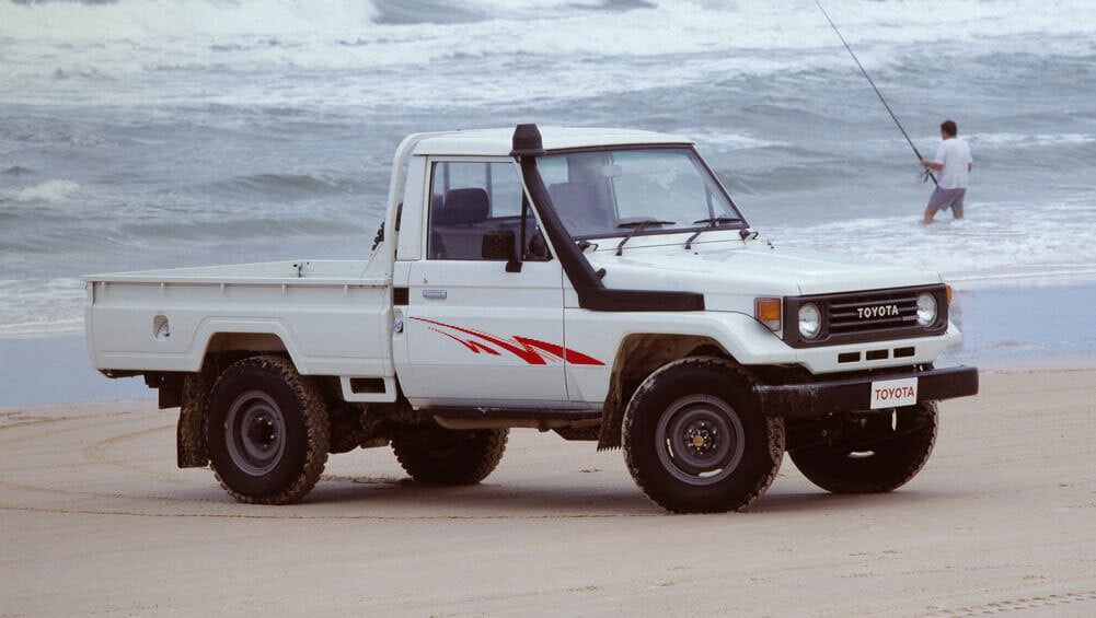 70 Series Land Cruiser Decal Body Stripe Kit (Bundeena) - 75/79 Series Single Cab (1985-)