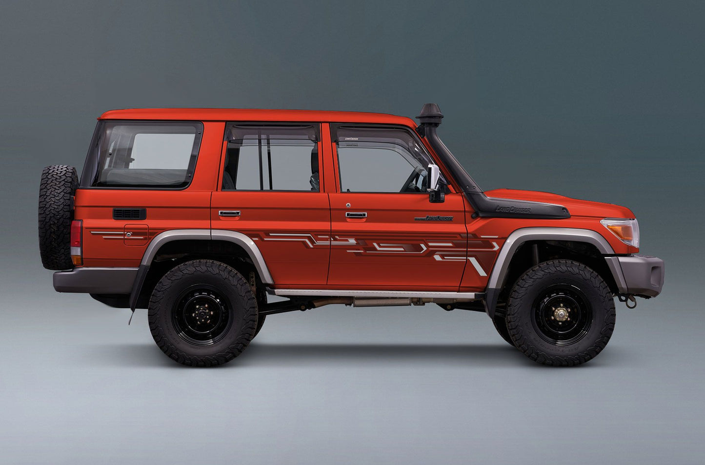 70 Series Land Cruiser Decal Body Stripe Kit (DOHA) - 76 Series (2007-)