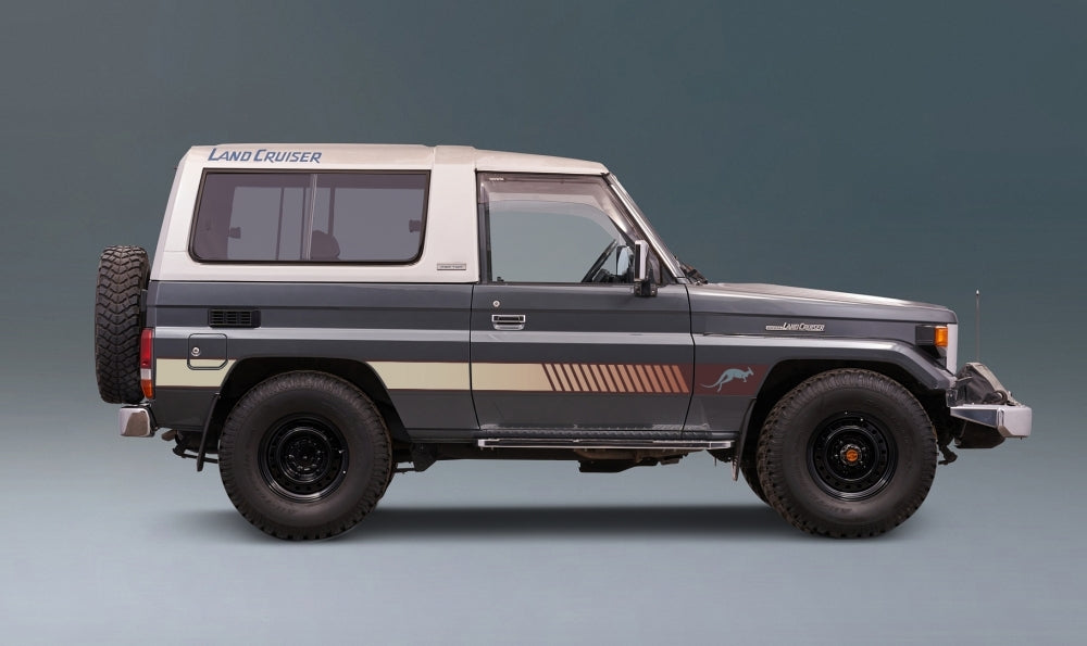 70 Series Land Cruiser Decal Body Stripe Kit (Uluru) - 73/74 Series (1984–1990)