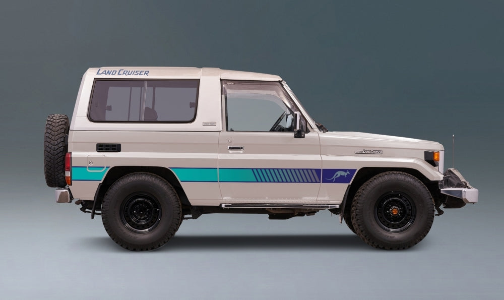 70 Series Land Cruiser Decal Body Stripe Kit (Uluru) - 73/74 Series (1984–1990)